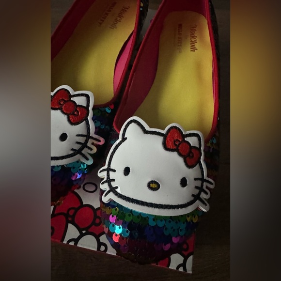 HELLO KITTY (MODCLOTH)-Colorful Sequins Women's Flats - Picture 12 of 14